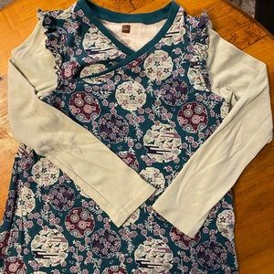 Tea little girls size 8 dress. Excellent used condition.